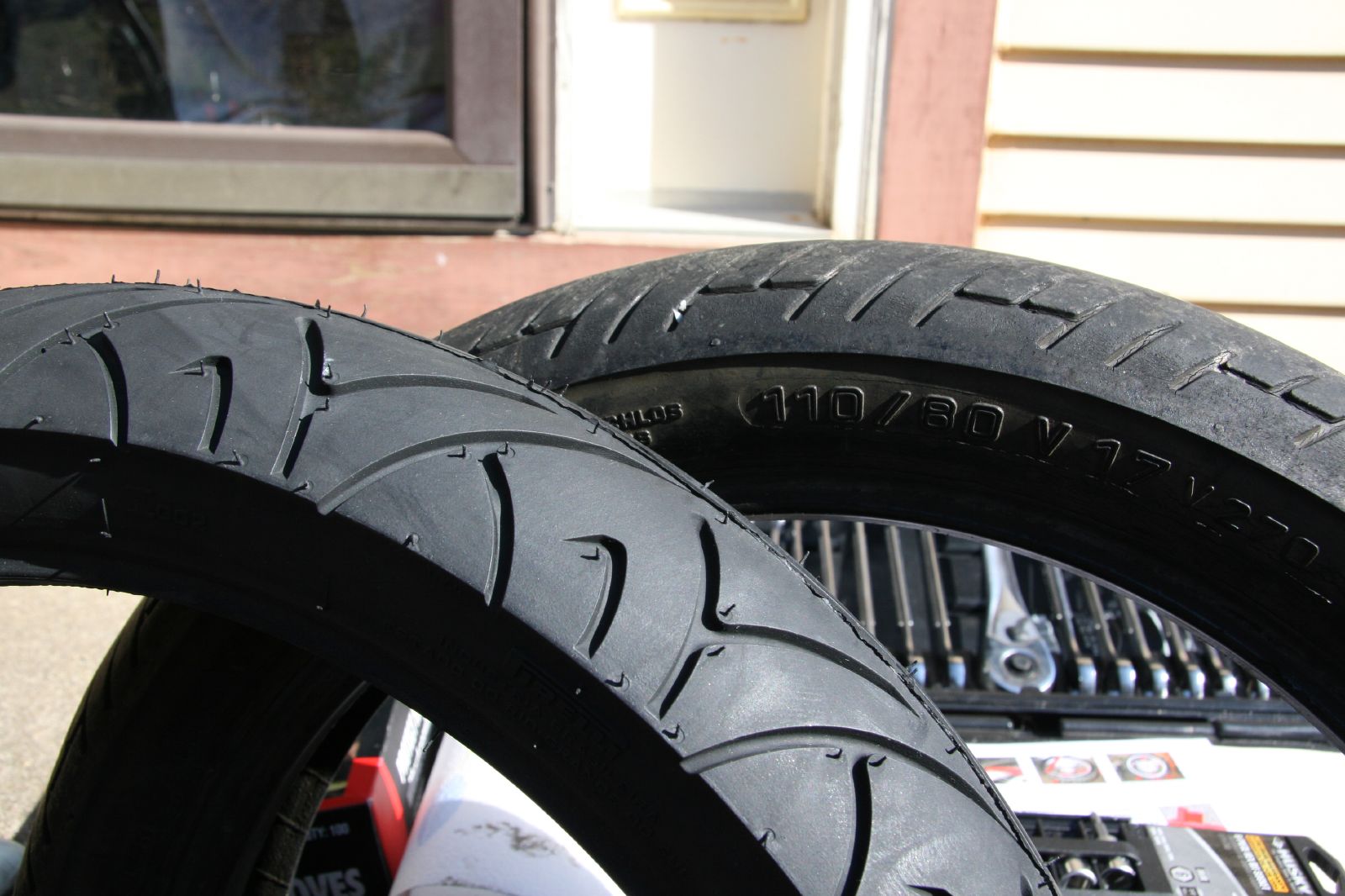 New vs. Old Tire / omninate